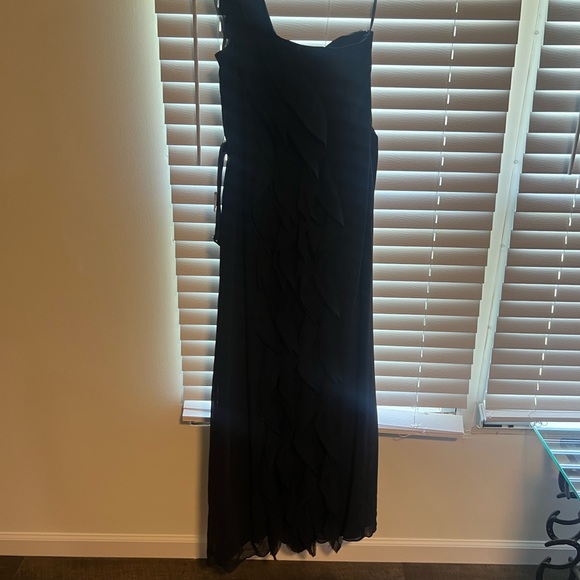 Vera Wang size 14 - Picture 4 of 4